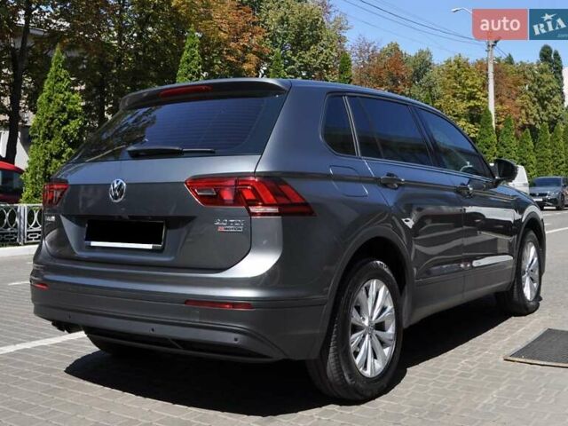 Сірий Фольксваген Тігуан, об'ємом двигуна 1.98 л та пробігом 119 тис. км за 22900 $, фото 9 на Automoto.ua