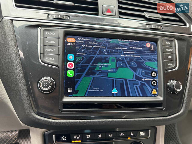 Серый Фольксваген Тигуан, объемом двигателя 1.97 л и пробегом 149 тыс. км за 25500 $, фото 29 на Automoto.ua