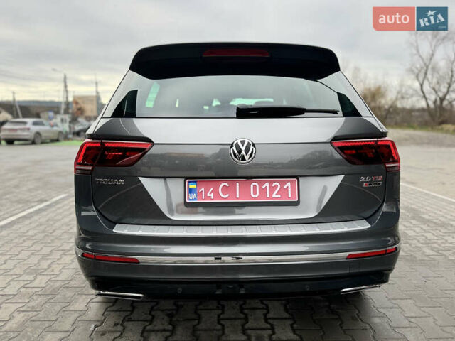 Сірий Фольксваген Тігуан, об'ємом двигуна 1.98 л та пробігом 163 тис. км за 28600 $, фото 7 на Automoto.ua