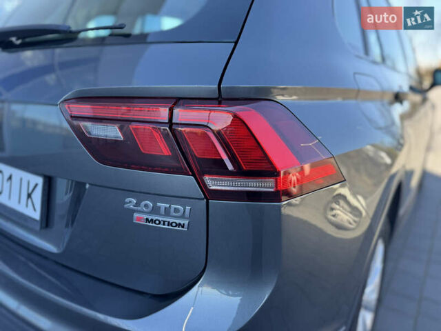 Сірий Фольксваген Тігуан, об'ємом двигуна 1.98 л та пробігом 84 тис. км за 23750 $, фото 24 на Automoto.ua