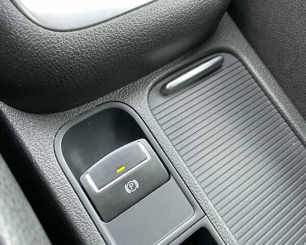 Сірий Фольксваген Тігуан, об'ємом двигуна 1.98 л та пробігом 199 тис. км за 12700 $, фото 18 на Automoto.ua