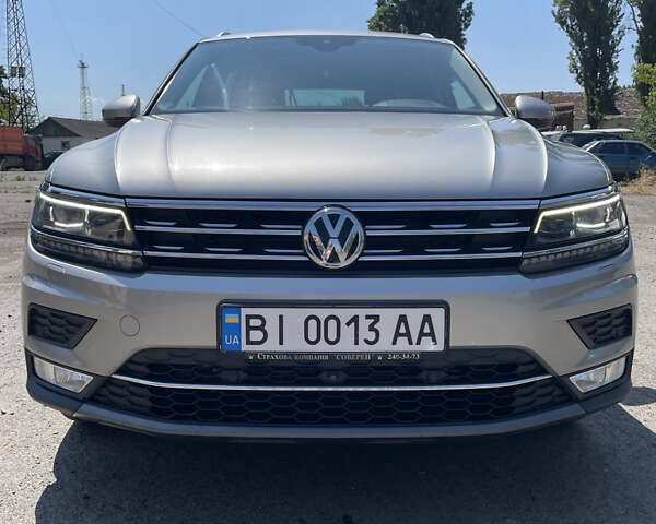 Серый Фольксваген Тигуан, объемом двигателя 1.97 л и пробегом 84 тыс. км за 29000 $, фото 2 на Automoto.ua