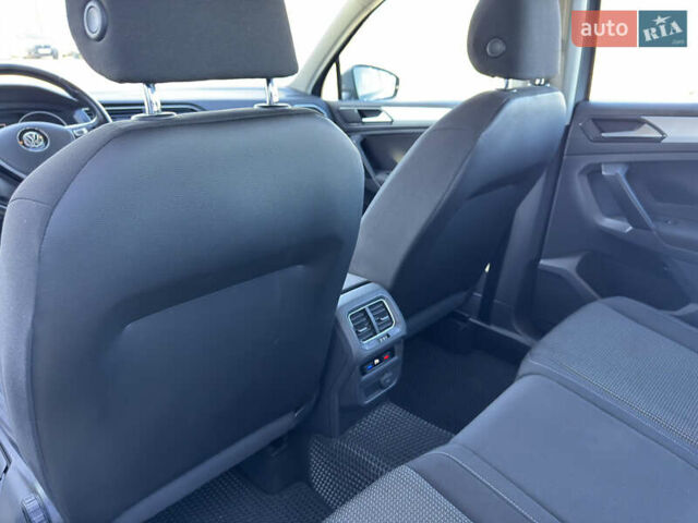 Сірий Фольксваген Тігуан, об'ємом двигуна 1.98 л та пробігом 84 тис. км за 23750 $, фото 53 на Automoto.ua