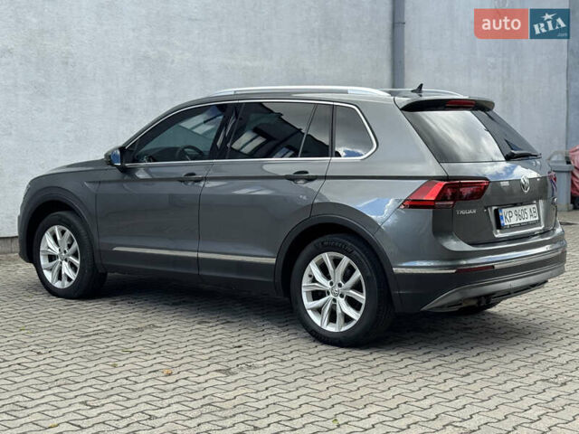 Серый Фольксваген Тигуан, объемом двигателя 2 л и пробегом 197 тыс. км за 22900 $, фото 8 на Automoto.ua