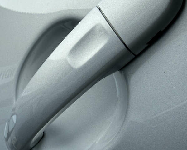 Серый Фольксваген Тигуан, объемом двигателя 2 л и пробегом 181 тыс. км за 15000 $, фото 39 на Automoto.ua