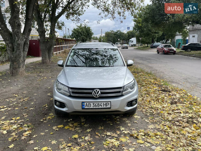Сірий Фольксваген Тігуан, об'ємом двигуна 1.98 л та пробігом 199 тис. км за 12700 $, фото 4 на Automoto.ua