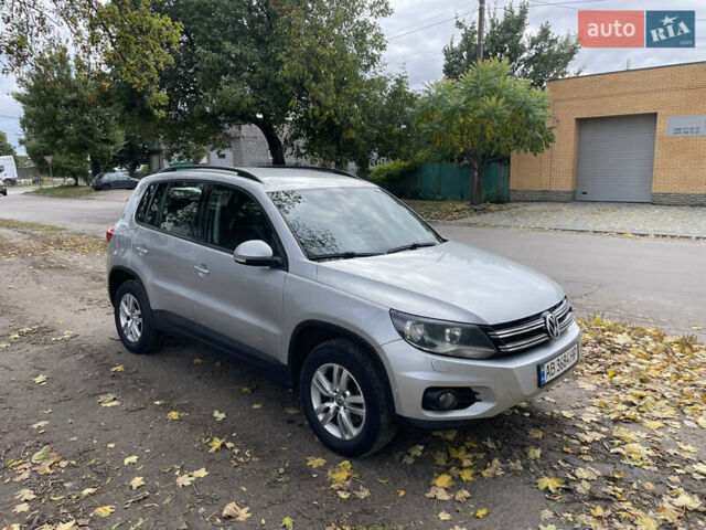 Сірий Фольксваген Тігуан, об'ємом двигуна 1.98 л та пробігом 199 тис. км за 12700 $, фото 8 на Automoto.ua