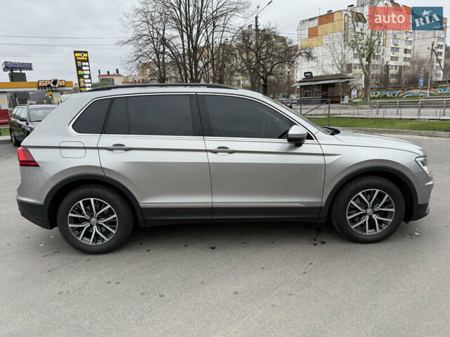 Серый Фольксваген Тигуан, объемом двигателя 2 л и пробегом 263 тыс. км за 18700 $, фото 8 на Automoto.ua