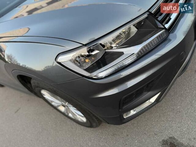 Сірий Фольксваген Тігуан, об'ємом двигуна 0 л та пробігом 146 тис. км за 16300 $, фото 7 на Automoto.ua