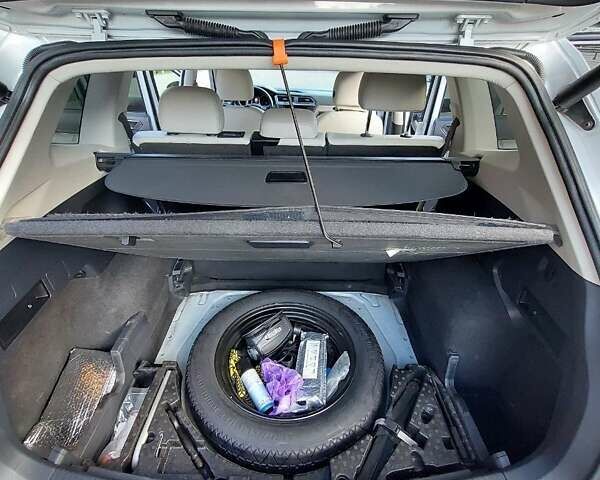 Сірий Фольксваген Тігуан, об'ємом двигуна 1.98 л та пробігом 163 тис. км за 24000 $, фото 26 на Automoto.ua