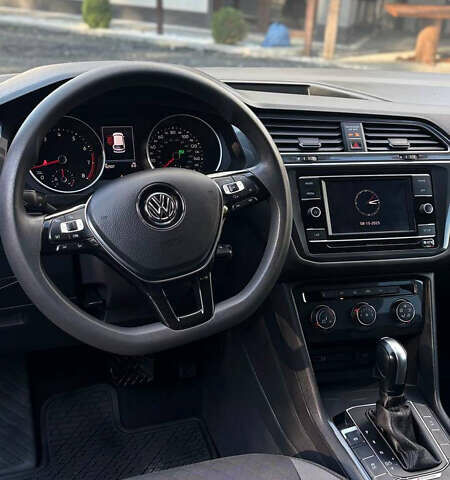 Сірий Фольксваген Тігуан, об'ємом двигуна 1.98 л та пробігом 149 тис. км за 17800 $, фото 30 на Automoto.ua