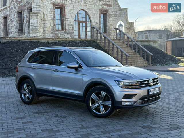 Серый Фольксваген Тигуан, объемом двигателя 2 л и пробегом 224 тыс. км за 25700 $, фото 14 на Automoto.ua