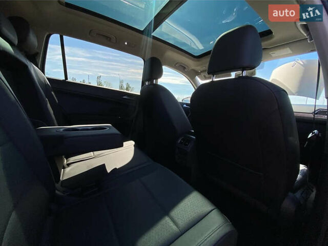 Серый Фольксваген Тигуан, объемом двигателя 1.98 л и пробегом 154 тыс. км за 20500 $, фото 2 на Automoto.ua