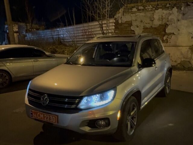 Серый Фольксваген Тигуан, объемом двигателя 2 л и пробегом 188 тыс. км за 336 $, фото 1 на Automoto.ua