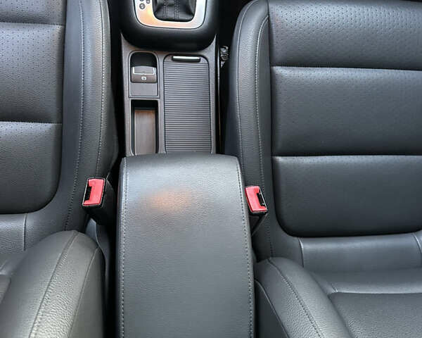 Сірий Фольксваген Тігуан, об'ємом двигуна 1.98 л та пробігом 158 тис. км за 13999 $, фото 28 на Automoto.ua