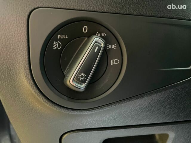 Серый Фольксваген Тигуан, объемом двигателя 2 л и пробегом 205 тыс. км за 16940 $, фото 34 на Automoto.ua