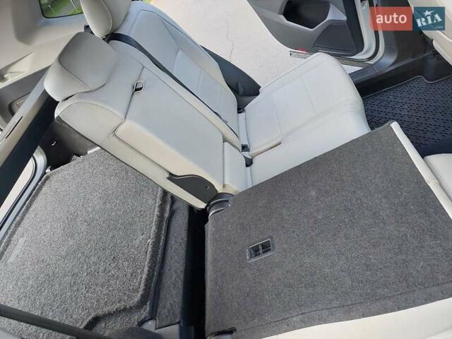 Сірий Фольксваген Тігуан, об'ємом двигуна 1.98 л та пробігом 163 тис. км за 24000 $, фото 7 на Automoto.ua