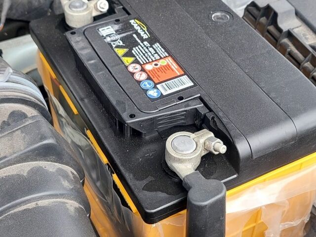 Сірий Фольксваген Тігуан, об'ємом двигуна 2 л та пробігом 48 тис. км за 14000 $, фото 14 на Automoto.ua