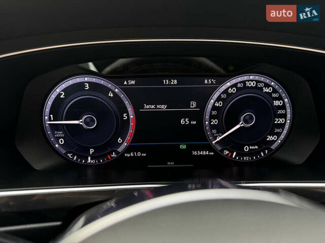 Сірий Фольксваген Тігуан, об'ємом двигуна 1.98 л та пробігом 163 тис. км за 28600 $, фото 40 на Automoto.ua