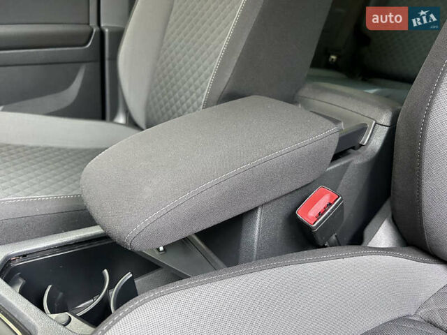 Серый Фольксваген Тигуан, объемом двигателя 1.98 л и пробегом 265 тыс. км за 20999 $, фото 16 на Automoto.ua