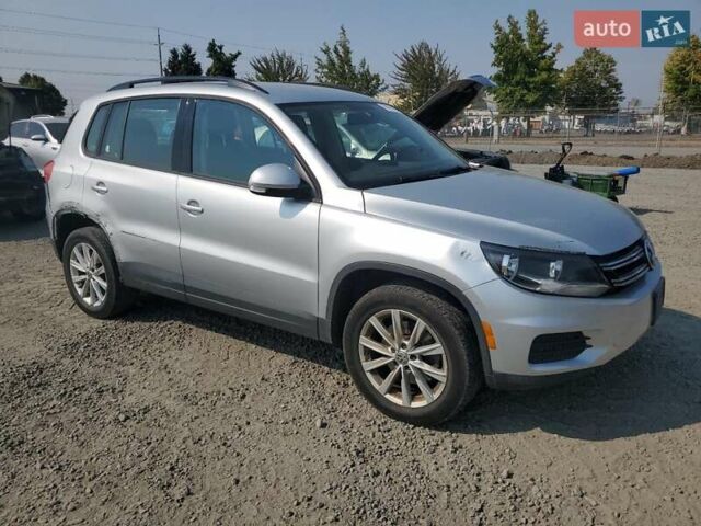 Сірий Фольксваген Тігуан, об'ємом двигуна 1.98 л та пробігом 121 тис. км за 999 $, фото 4 на Automoto.ua