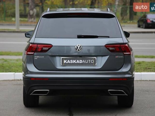 Сірий Фольксваген Тігуан, об'ємом двигуна 1.98 л та пробігом 160 тис. км за 16900 $, фото 4 на Automoto.ua