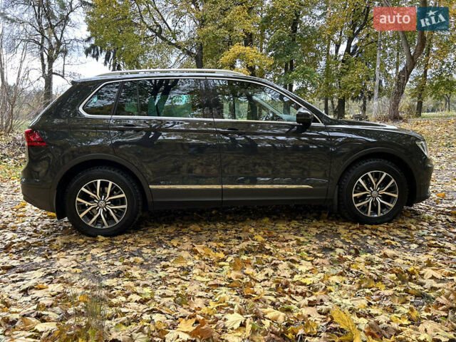 Серый Фольксваген Тигуан, объемом двигателя 1.98 л и пробегом 265 тыс. км за 20999 $, фото 18 на Automoto.ua