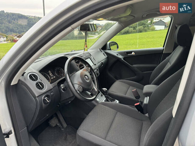 Серый Фольксваген Тигуан, объемом двигателя 1.98 л и пробегом 160 тыс. км за 13200 $, фото 10 на Automoto.ua