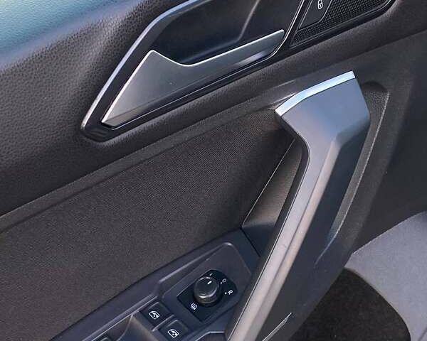 Серый Фольксваген Тигуан, объемом двигателя 2 л и пробегом 264 тыс. км за 15500 $, фото 15 на Automoto.ua