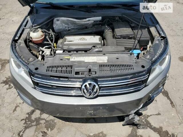 Серый Фольксваген Тигуан, объемом двигателя 2 л и пробегом 112 тыс. км за 3000 $, фото 11 на Automoto.ua