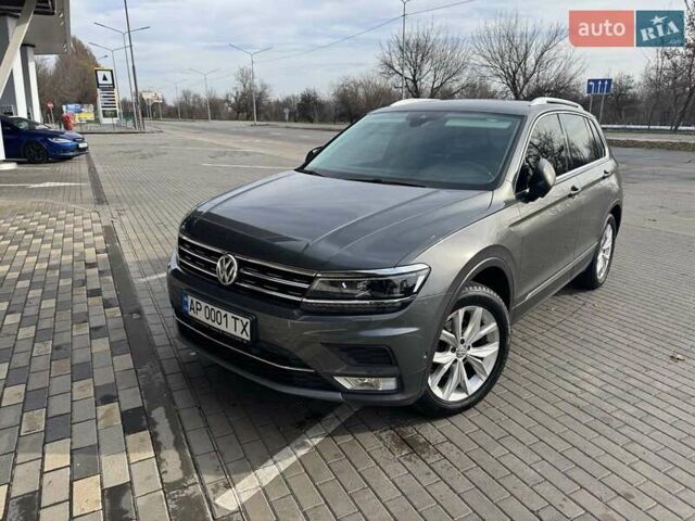 Серый Фольксваген Тигуан, объемом двигателя 2 л и пробегом 197 тыс. км за 22900 $, фото 5 на Automoto.ua