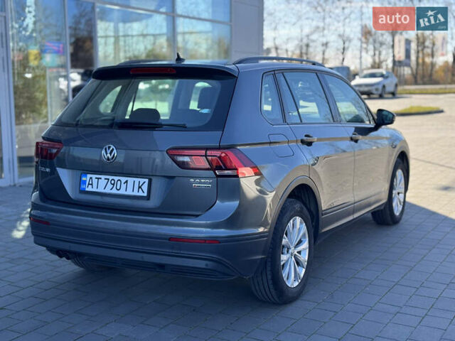 Сірий Фольксваген Тігуан, об'ємом двигуна 1.98 л та пробігом 84 тис. км за 23750 $, фото 5 на Automoto.ua
