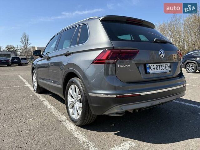 Серый Фольксваген Тигуан, объемом двигателя 1.98 л и пробегом 116 тыс. км за 28000 $, фото 5 на Automoto.ua