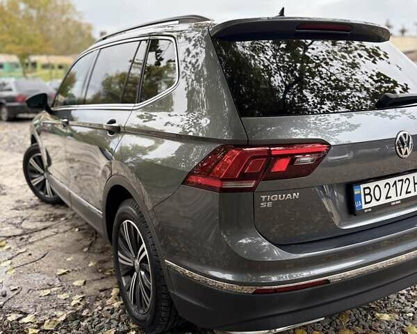 Сірий Фольксваген Тігуан, об'ємом двигуна 1.98 л та пробігом 128 тис. км за 17900 $, фото 24 на Automoto.ua