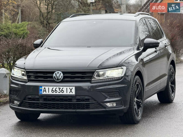 Серый Фольксваген Тигуан, объемом двигателя 2 л и пробегом 56 тыс. км за 24999 $, фото 21 на Automoto.ua