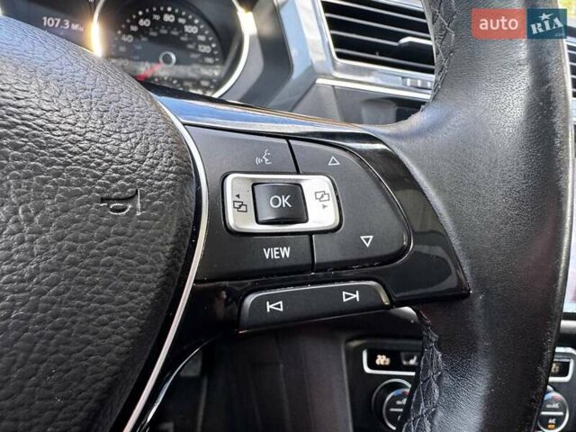 Сірий Фольксваген Тігуан, об'ємом двигуна 2 л та пробігом 167 тис. км за 19500 $, фото 20 на Automoto.ua