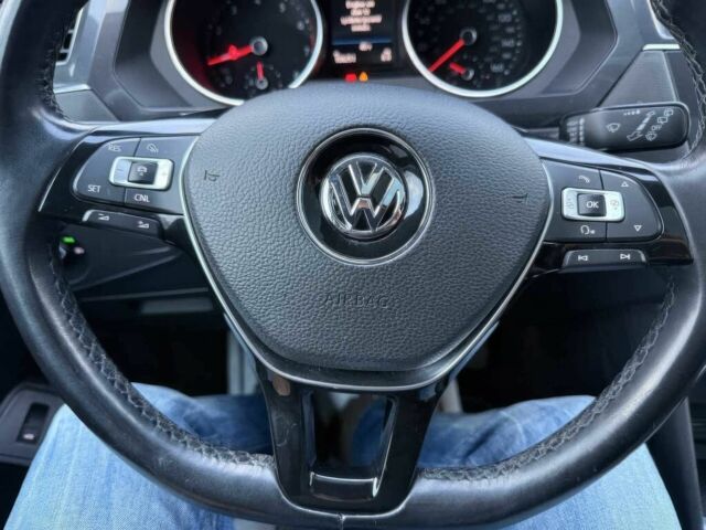 Серый Фольксваген Тигуан, объемом двигателя 2 л и пробегом 36 тыс. км за 18500 $, фото 9 на Automoto.ua