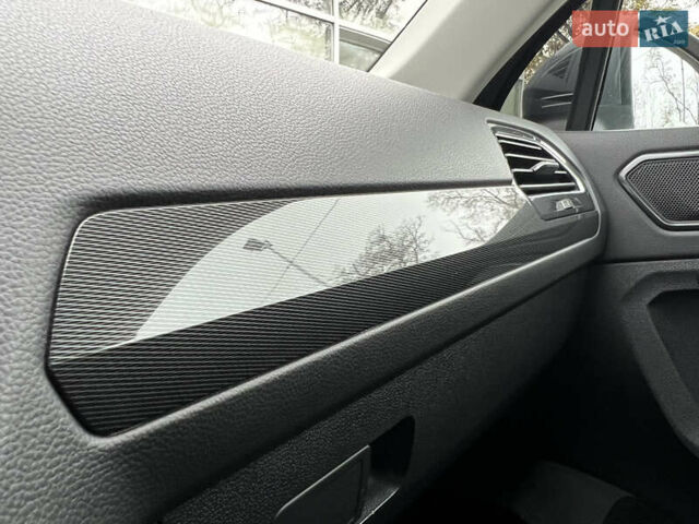 Серый Фольксваген Тигуан, объемом двигателя 1.97 л и пробегом 169 тыс. км за 24800 $, фото 46 на Automoto.ua