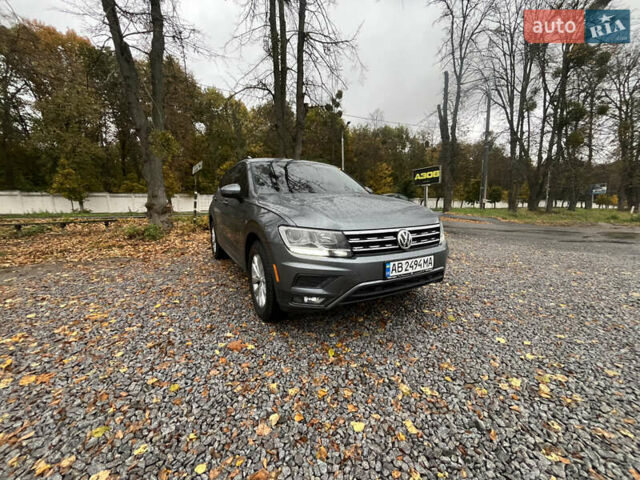 Серый Фольксваген Тигуан, объемом двигателя 1.98 л и пробегом 194 тыс. км за 16700 $, фото 6 на Automoto.ua