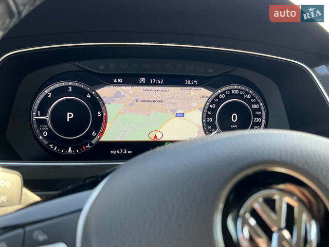 Серый Фольксваген Тигуан, объемом двигателя 1.97 л и пробегом 169 тыс. км за 25300 $, фото 7 на Automoto.ua