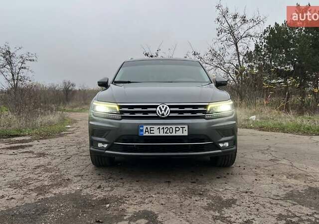 Сірий Фольксваген Тігуан, об'ємом двигуна 1.98 л та пробігом 160 тис. км за 30900 $, фото 6 на Automoto.ua