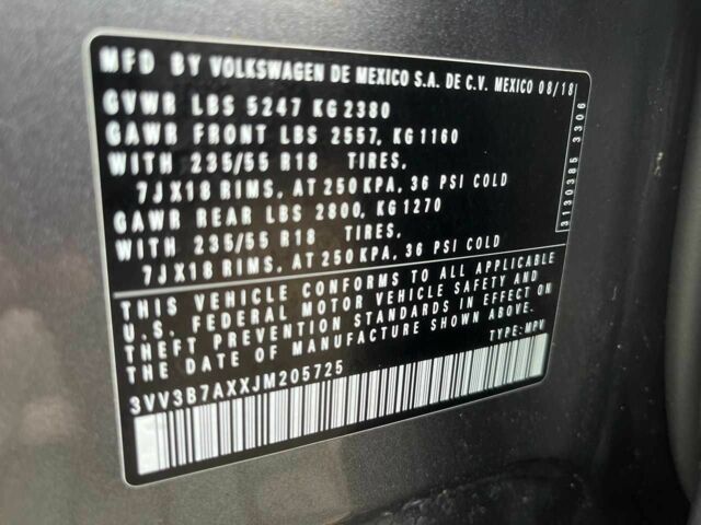 Серый Фольксваген Тигуан, объемом двигателя 2 л и пробегом 135 тыс. км за 18500 $, фото 20 на Automoto.ua