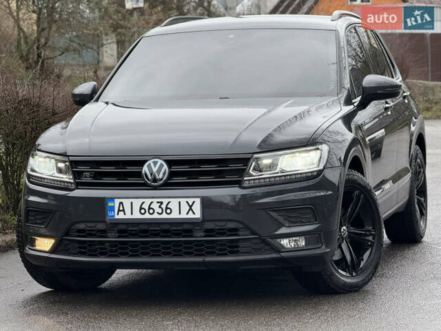 Серый Фольксваген Тигуан, объемом двигателя 2 л и пробегом 56 тыс. км за 24999 $, фото 15 на Automoto.ua