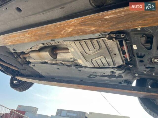 Серый Фольксваген Тигуан, объемом двигателя 2 л и пробегом 65 тыс. км за 22000 $, фото 13 на Automoto.ua