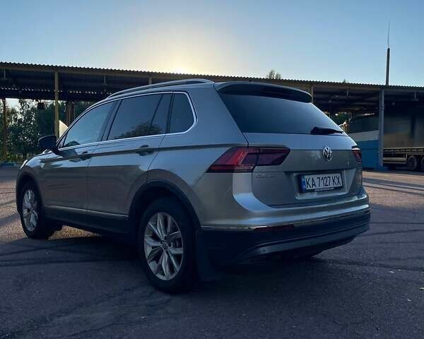 Фольксваген Тигуан 2018 в Борисполе на Automoto.ua Серый Фольксваген Тигуан, объемом двигателя 1.97 л и пробегом 97 тыс. км за 29500 $, фото 2 на Automoto.ua
