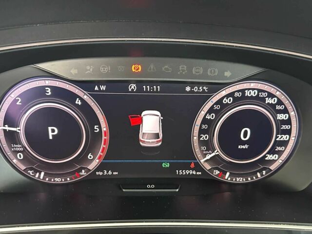 Серый Фольксваген Тигуан, объемом двигателя 2 л и пробегом 155 тыс. км за 28450 $, фото 14 на Automoto.ua