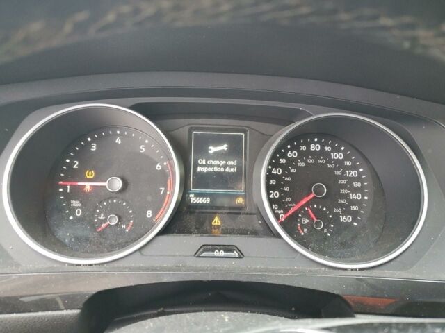 Серый Фольксваген Тигуан, объемом двигателя 2 л и пробегом 252 тыс. км за 11600 $, фото 8 на Automoto.ua