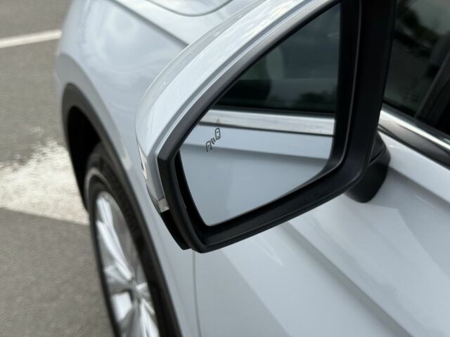 Серый Фольксваген Тигуан, объемом двигателя 2 л и пробегом 158 тыс. км за 17900 $, фото 15 на Automoto.ua