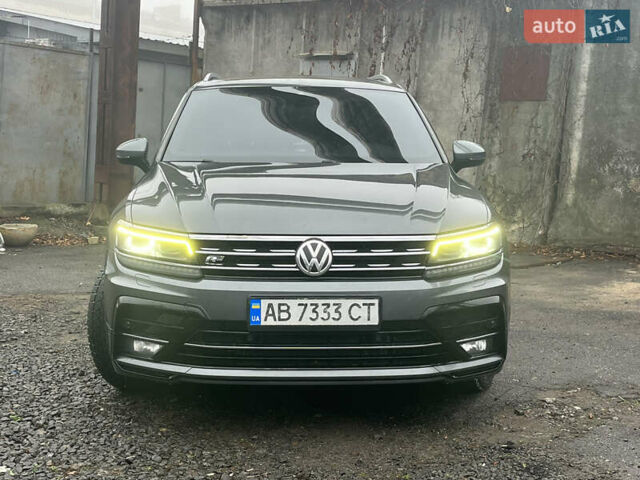 Серый Фольксваген Тигуан, объемом двигателя 1.97 л и пробегом 220 тыс. км за 26500 $, фото 2 на Automoto.ua