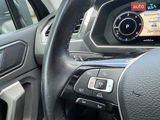 Серый Фольксваген Тигуан, объемом двигателя 1.97 л и пробегом 169 тыс. км за 25300 $, фото 13 на Automoto.ua